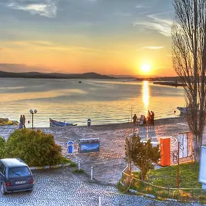 Cunda Mavi Ayvalı